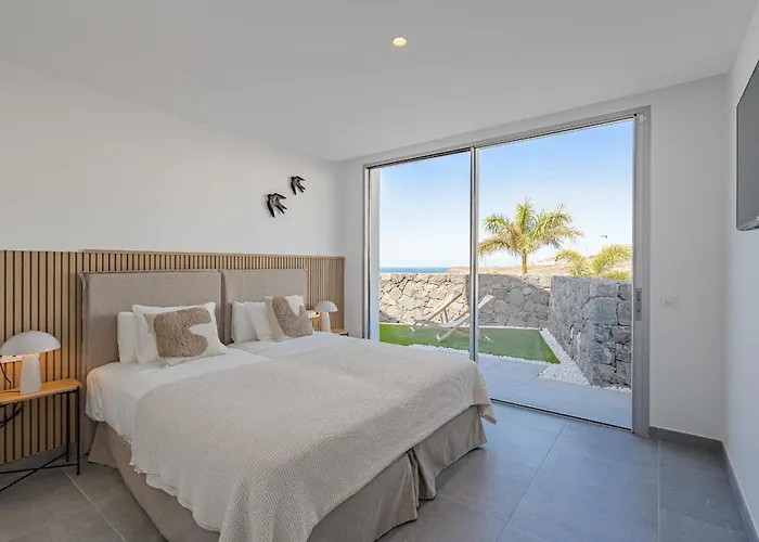 Ametza Vila Callao Salvaje